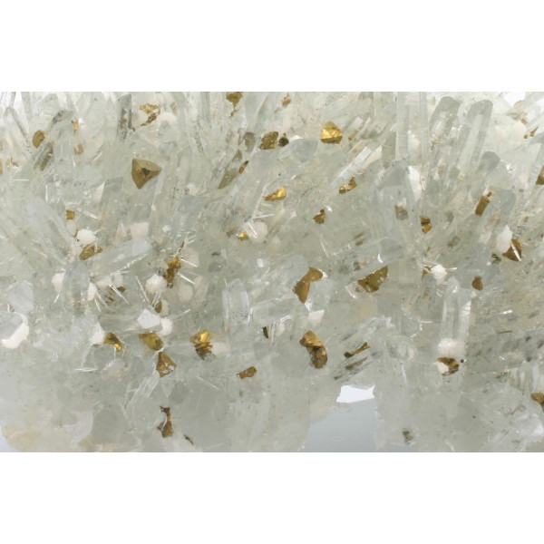 Chalcopyrite sur Quartz
