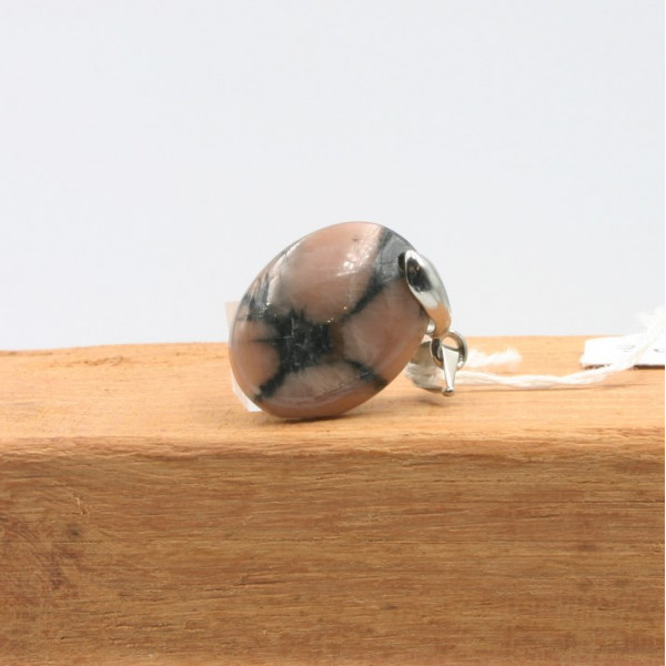Pendentif Andalousite